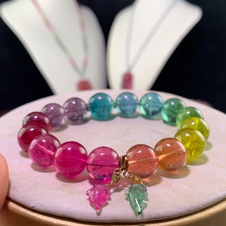 双色碧玺手链未镶嵌