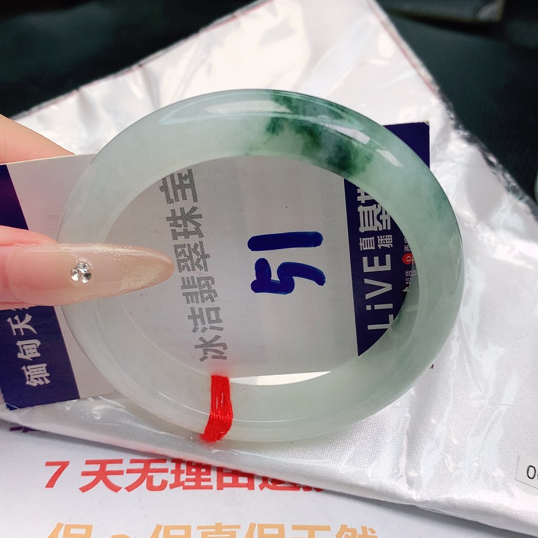 翡翠手镯未镶嵌缅甸天然a货翡翠手镯
