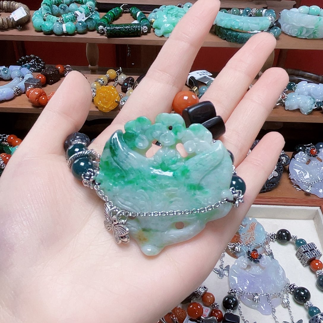 沁***宁翡翠未镶嵌项链饰品