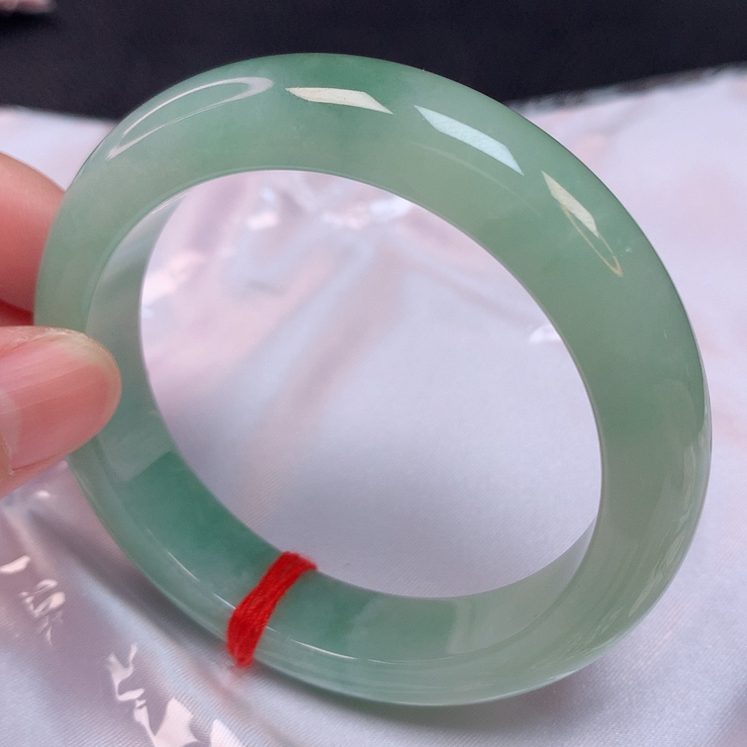 翡翠手镯未镶嵌56 翡翠手镯