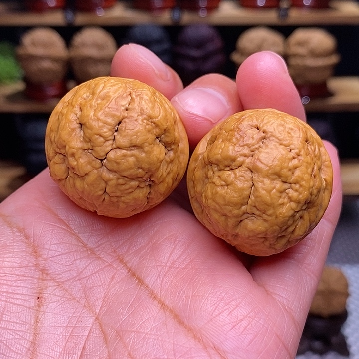 文玩核桃把件肌肉达摩13