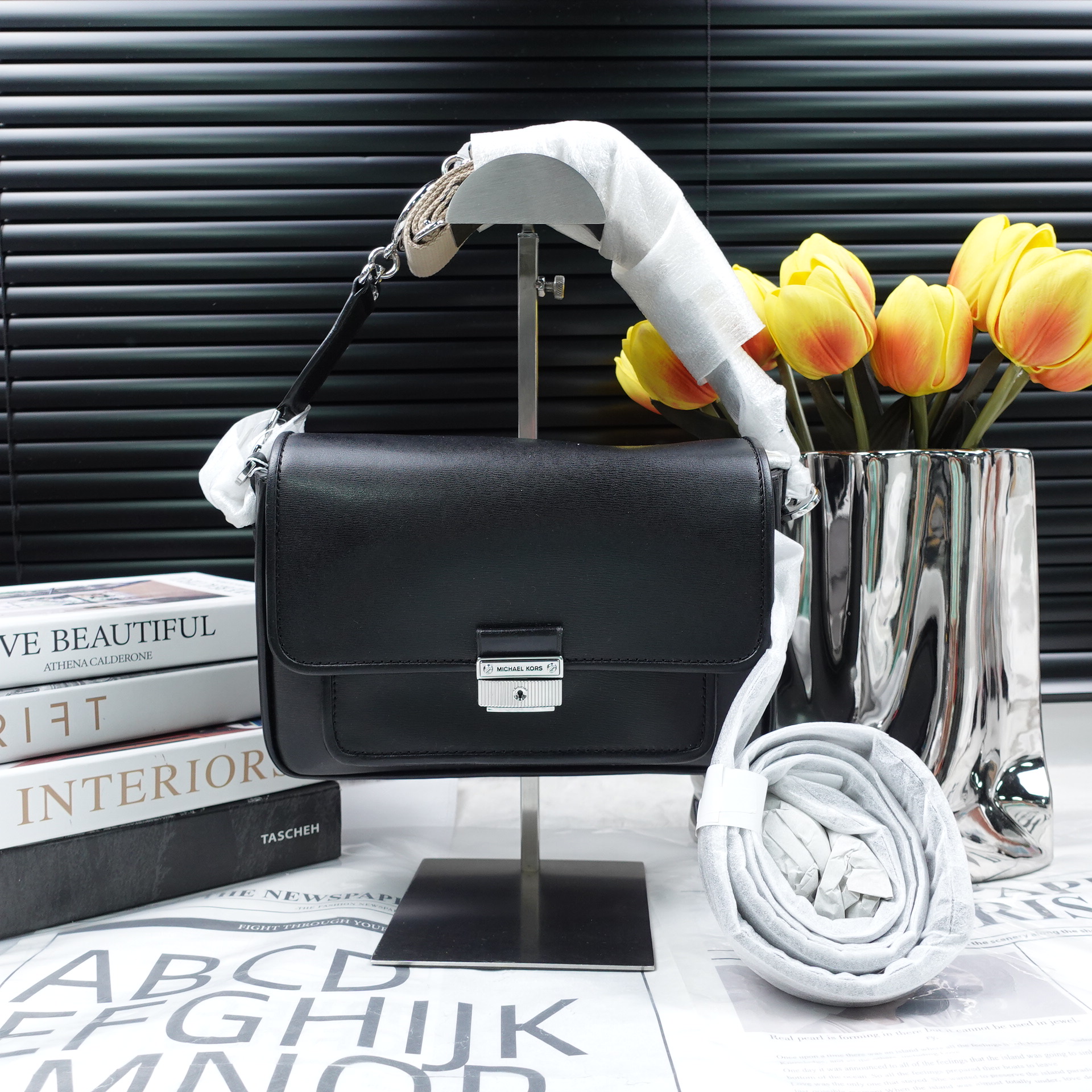 95新 MICHAEL KORS/迈克高仕 单肩包/T10333535