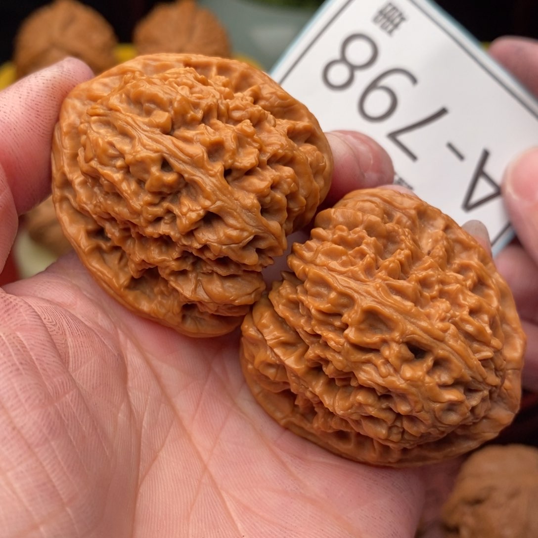 文玩核桃把件南疆42