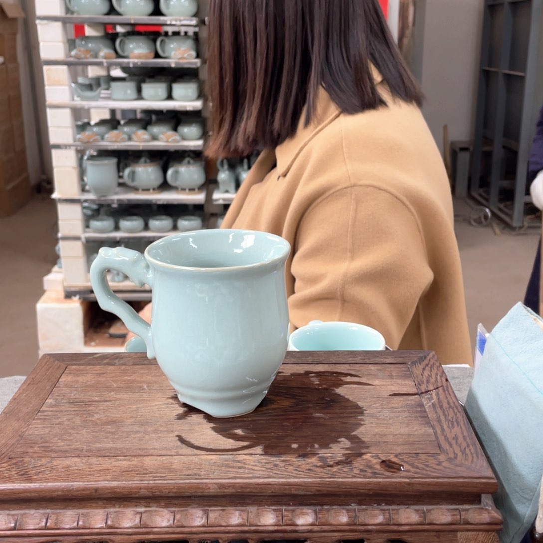 其他天青龙头杯微瑕无礼盒