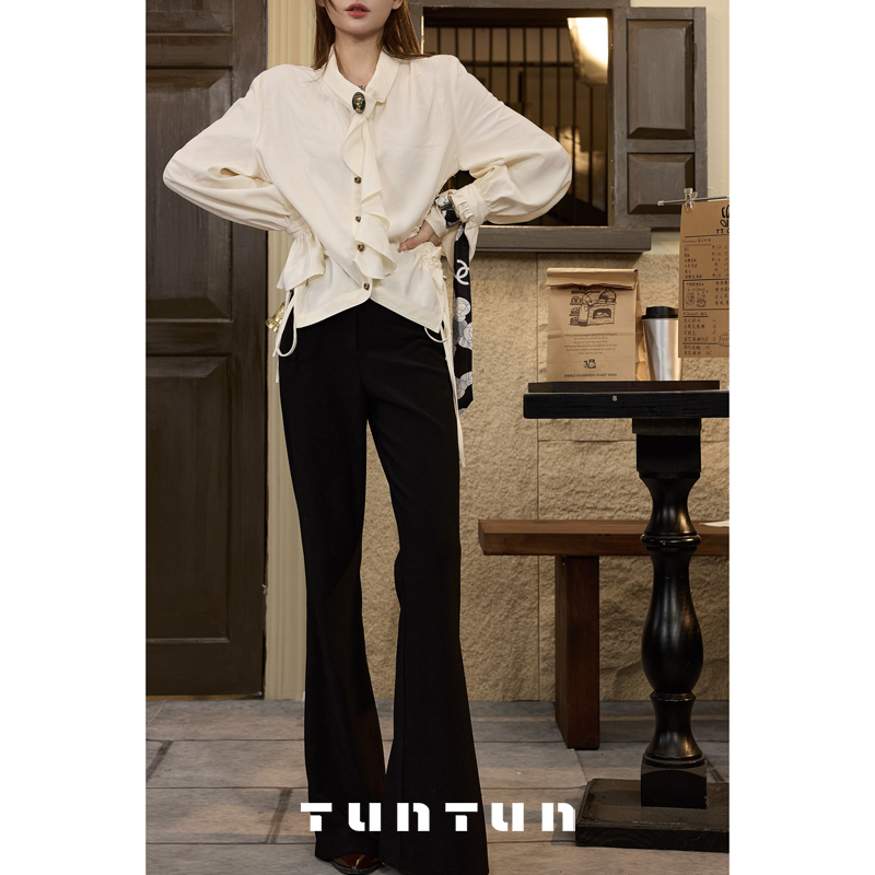 吞吞TUNT【贝拉裤4.0】经典之作 显瘦百搭平腰喇叭裤