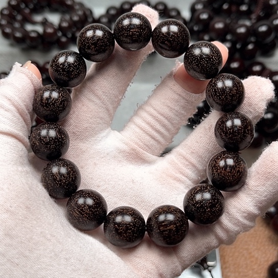 檀香紫檀（小叶紫檀）一***你