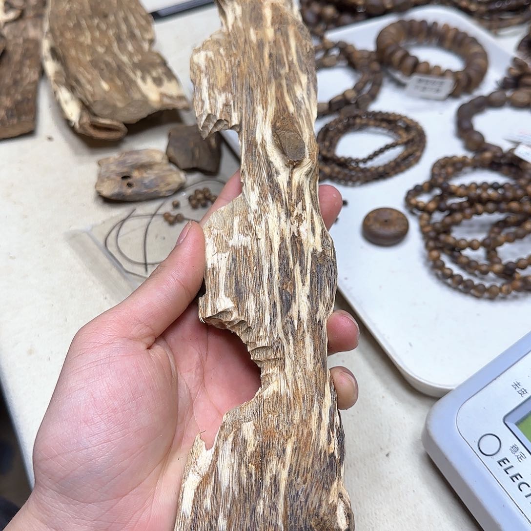 沉香沉香碎屑奇楠沉香原材料220g多样性发一条