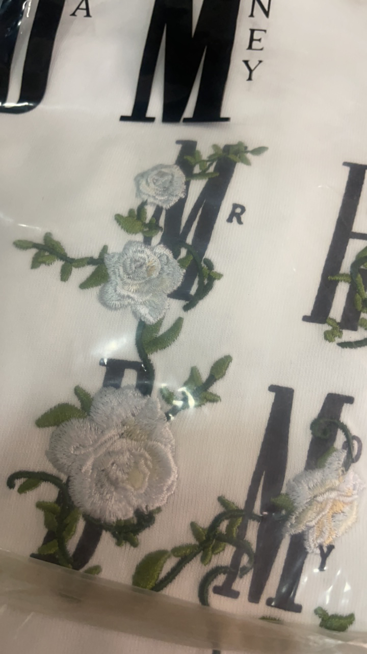 me山茶花刺绣下架短袖