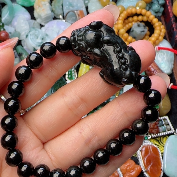 翡翠颈饰未镶嵌天然A货91