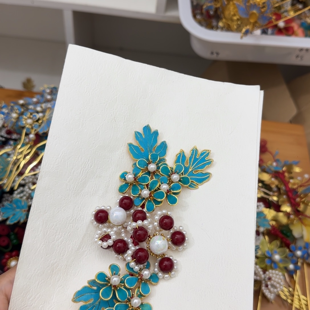 仿珍珠合金鹅毛仿点翠