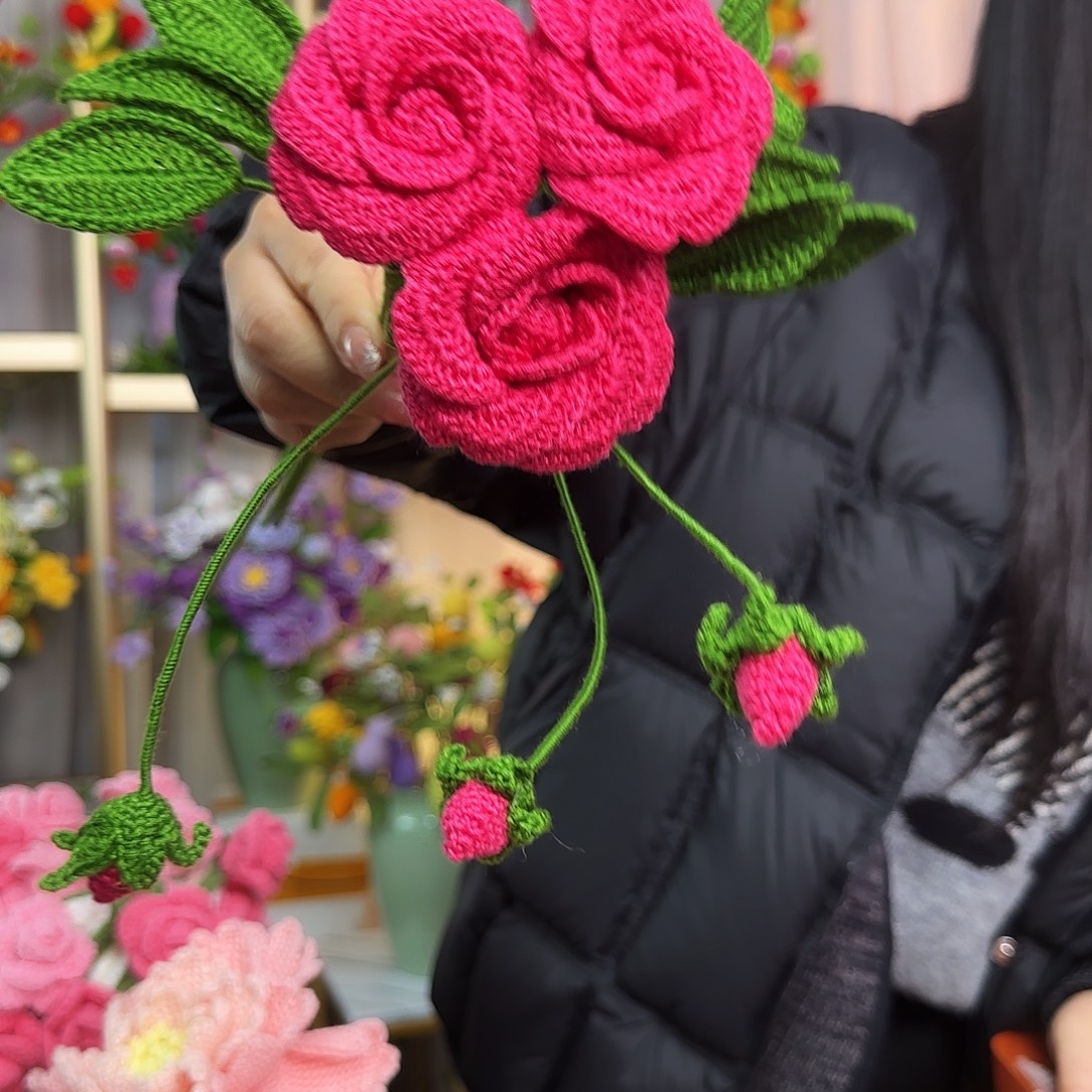 手工钩织设计花束
