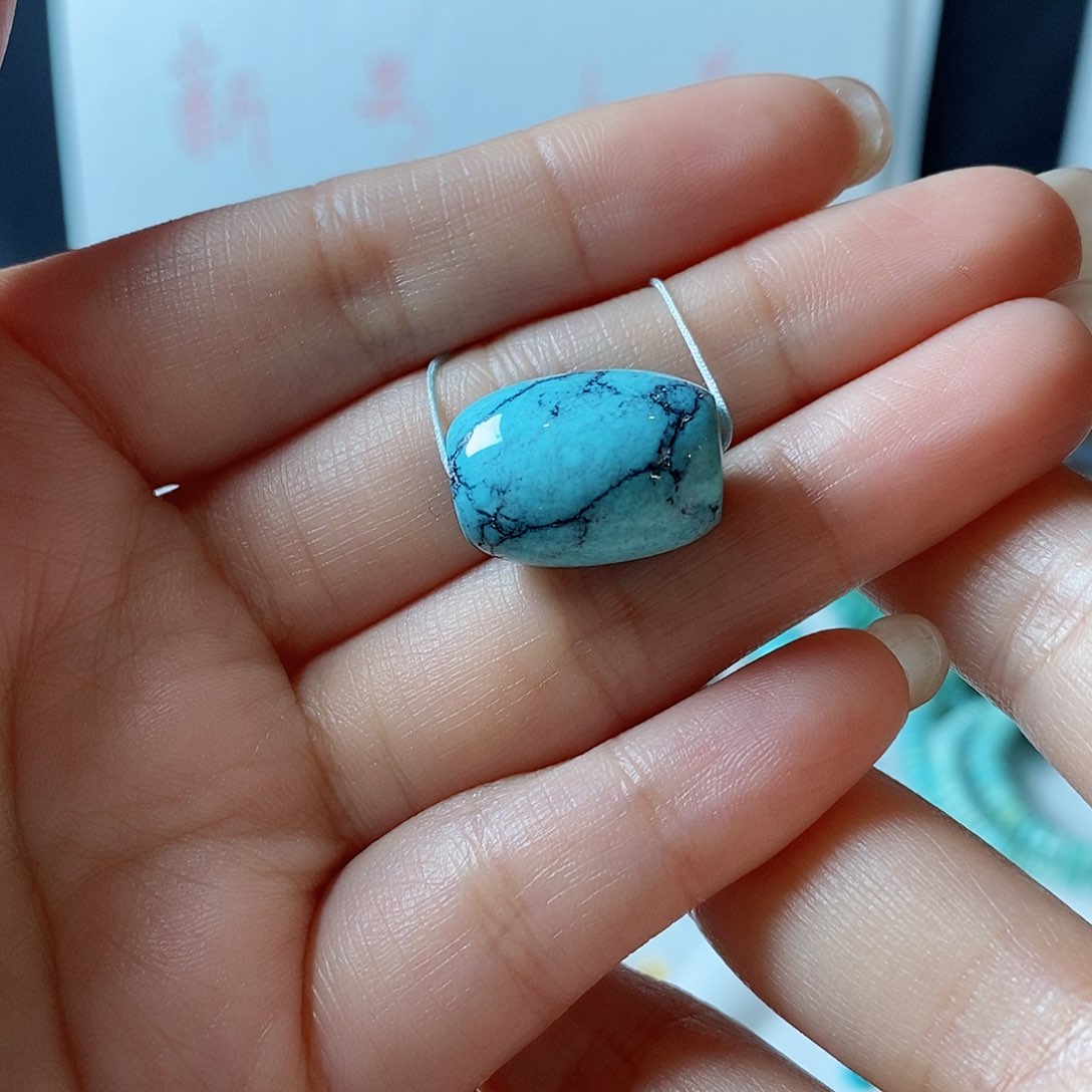 绿松石颈饰未镶嵌L****R