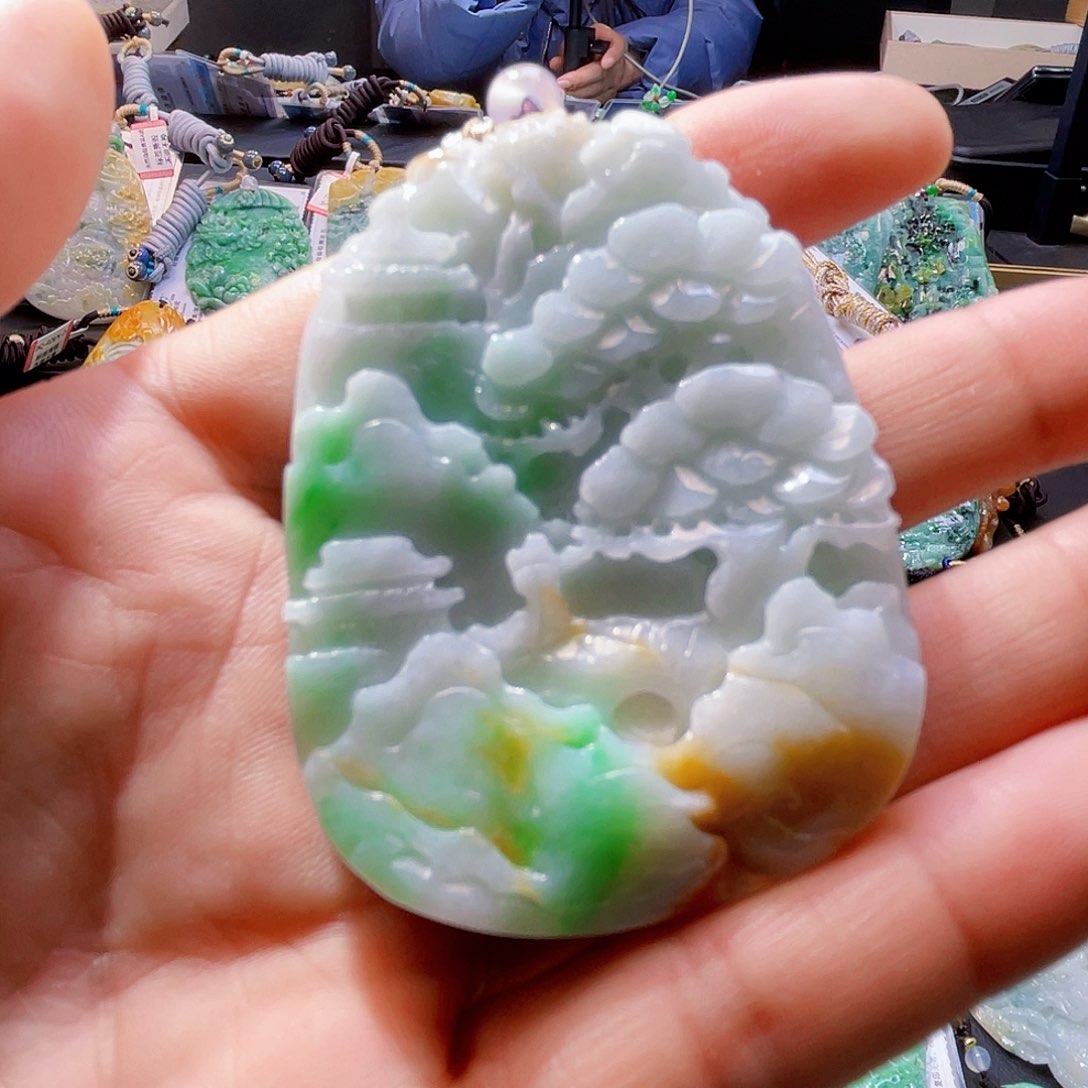 颈饰未镶嵌翡翠一