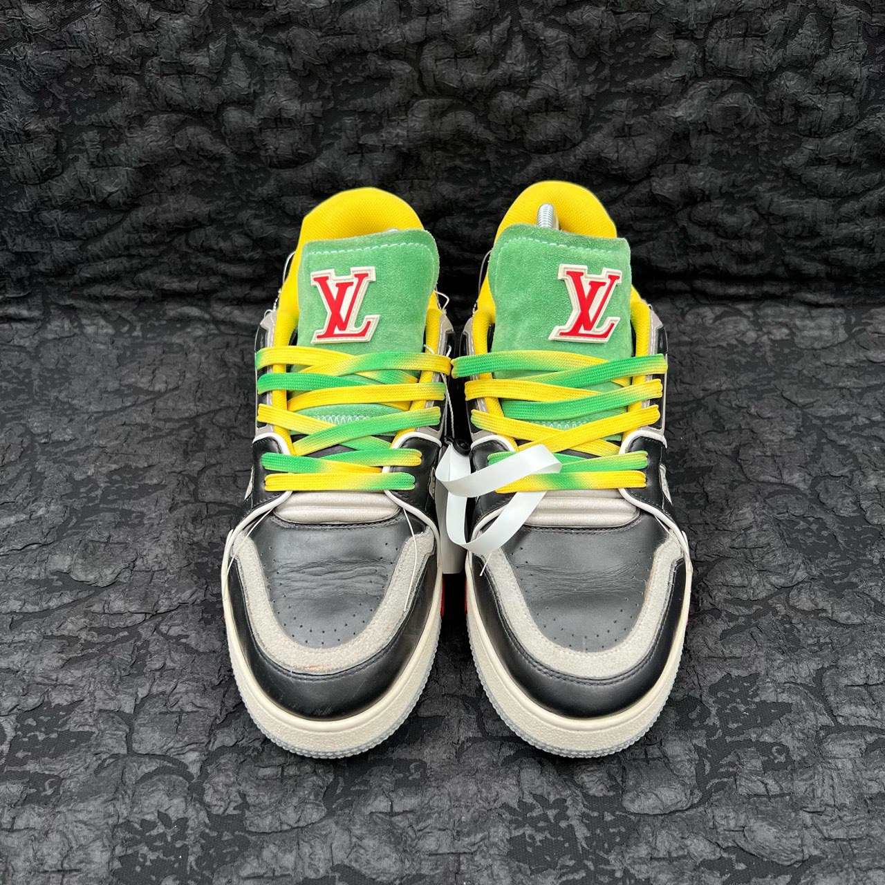 LV 路易威登 Trainer 黄绿秀款黑灰水泥板鞋 41码/95新/无配件