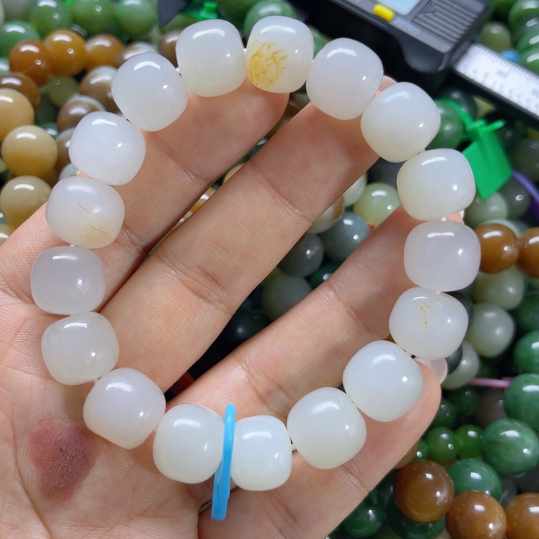 手链未镶嵌和田玉