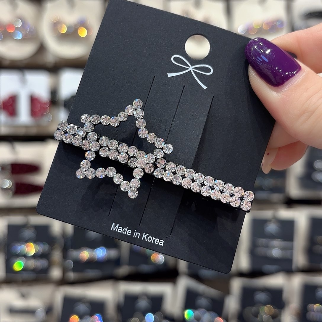 皮质铁合金白色五角星压夹一个