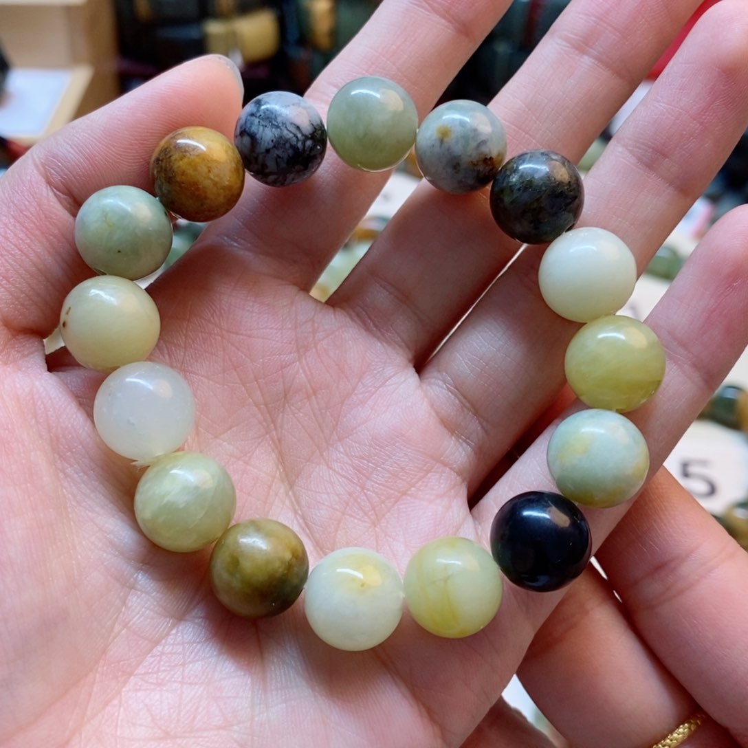 蛇纹石玉未镶嵌手串