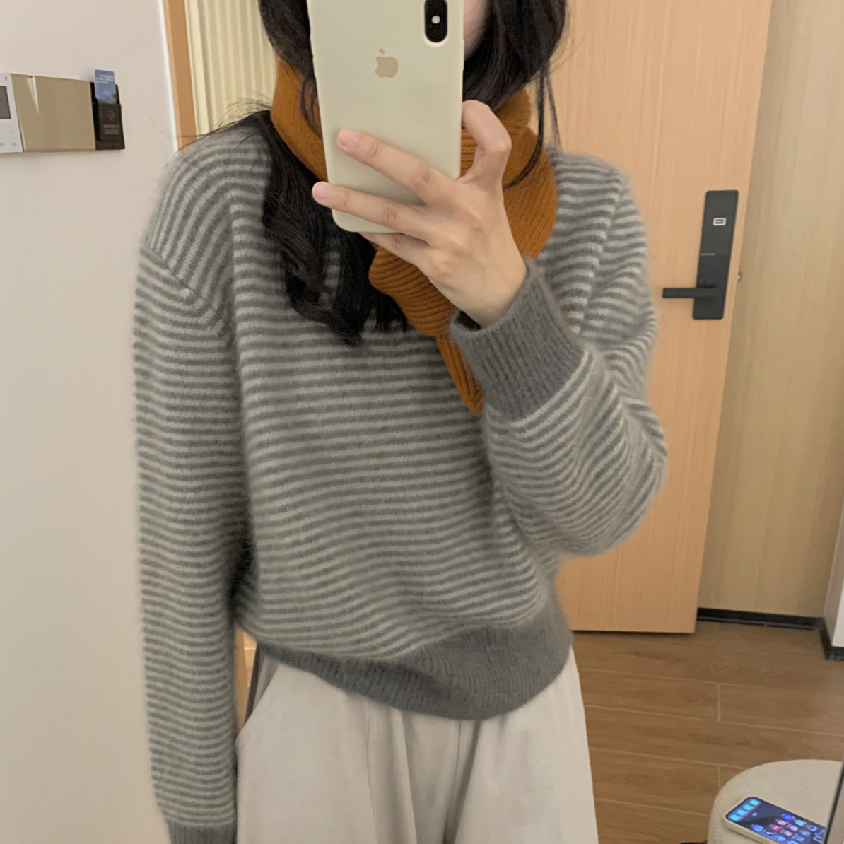 DUNDUN 浣熊条纹毛衣