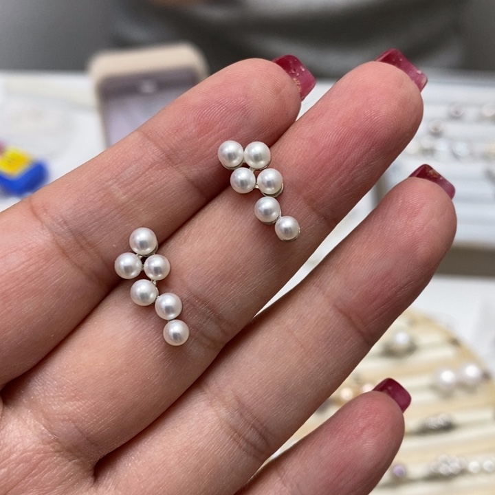 1***3白珍珠小葡萄耳钉淡水珍珠银S925镶嵌