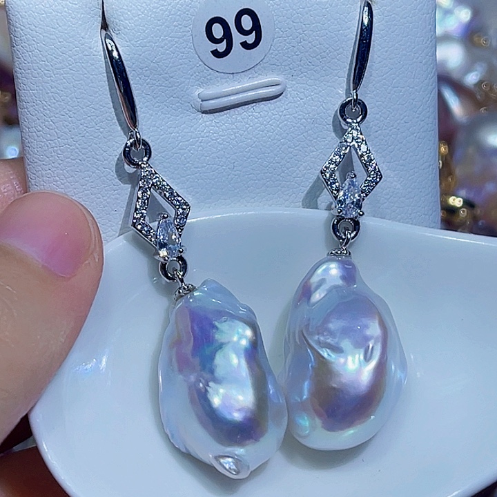 未镶嵌淡水珍珠耳饰