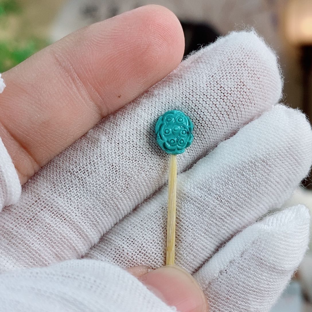 未镶嵌绿松石珠宝奇石