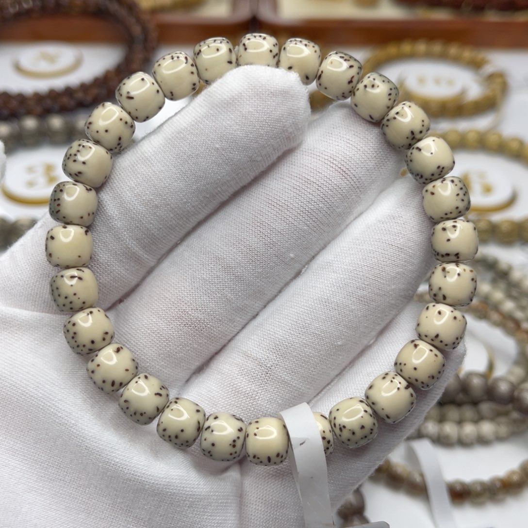 星月菩提手串8.5/7.5骨瓷白河豚大肚皮细星