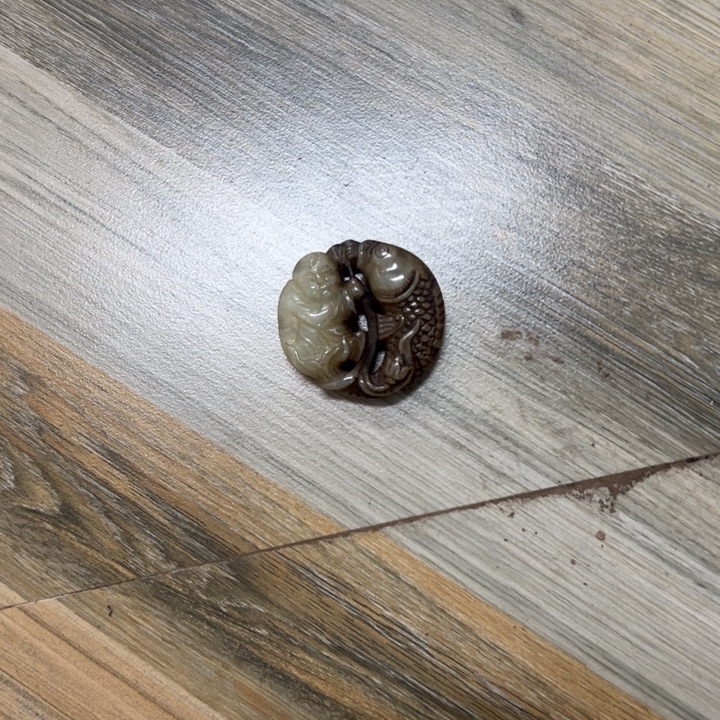 和田玉（青白玉）未镶嵌挂件