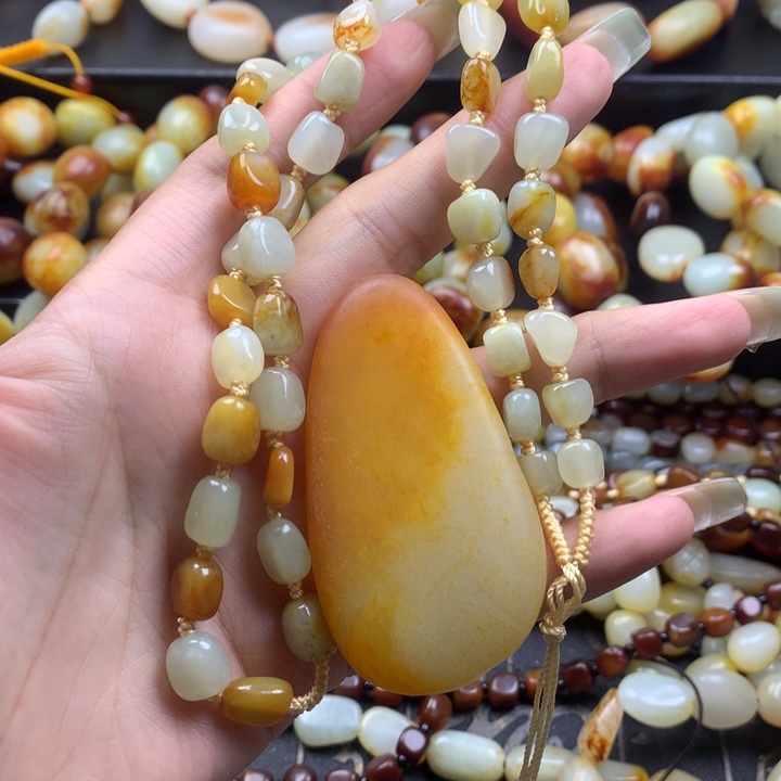 手链未镶嵌和田玉