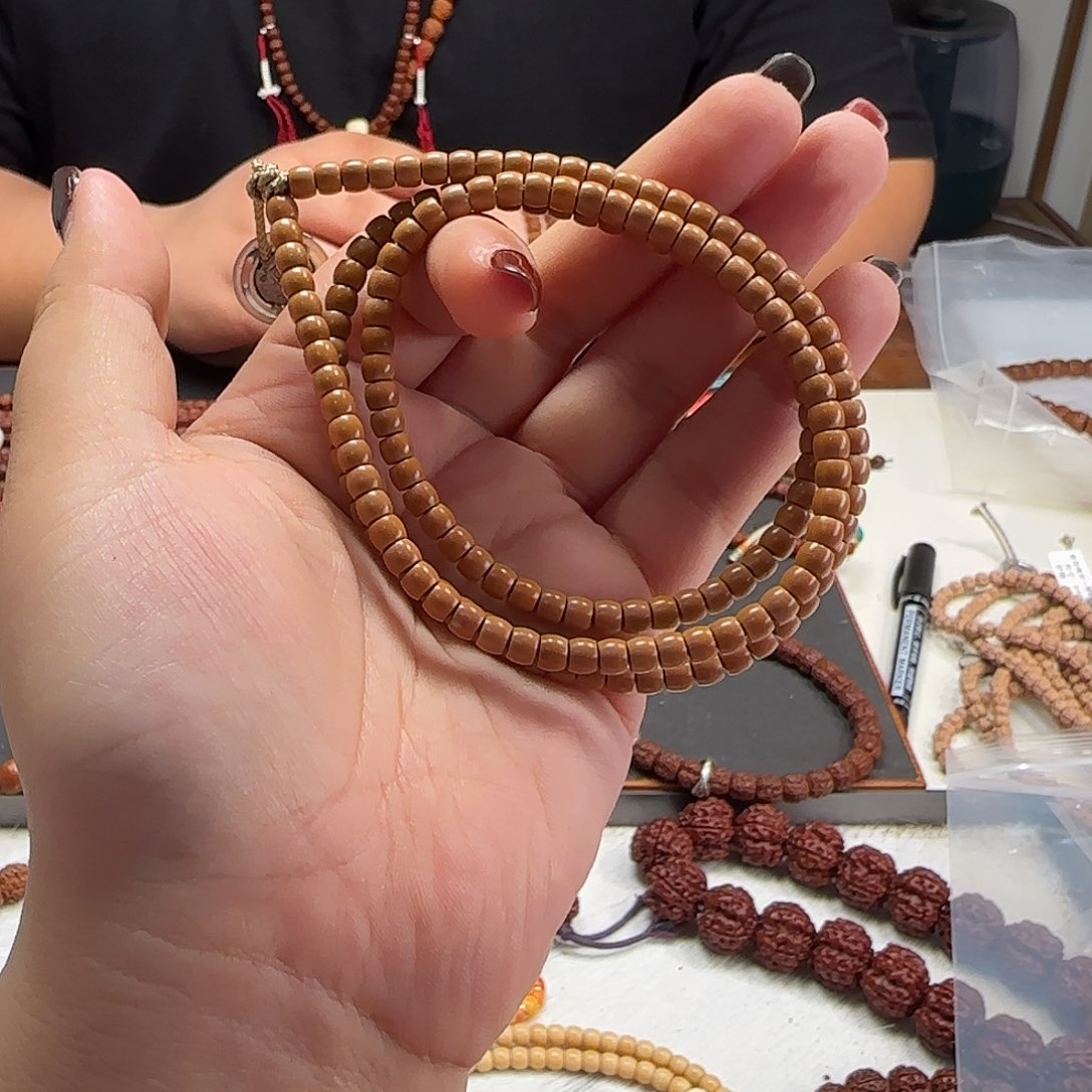 橄榄核手串4.6108核尖A32