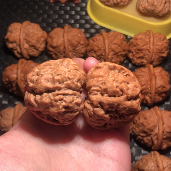 不***。把件文玩核桃蛙王