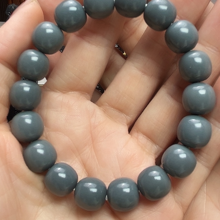 和田玉（墨玉）未镶嵌颈饰卡12墨兰迪灰特细