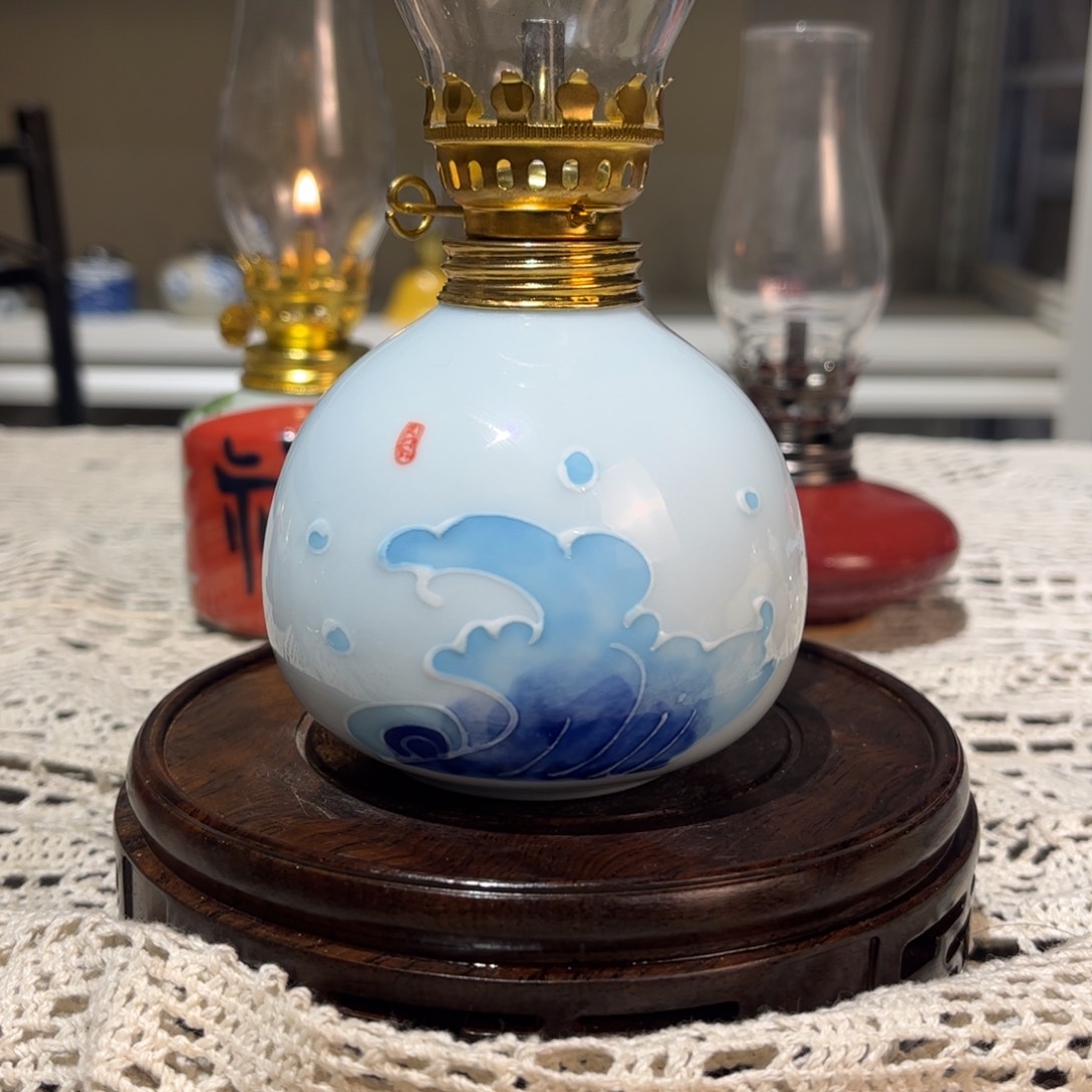 摆件景德镇陶瓷香薰灯