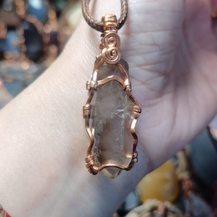 石材34*12*9MM左右有矿坑