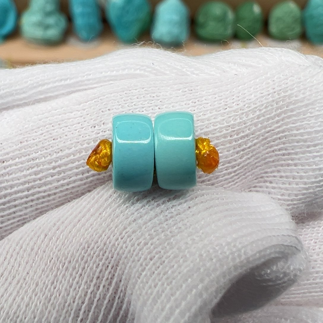 绿松石配饰未镶嵌