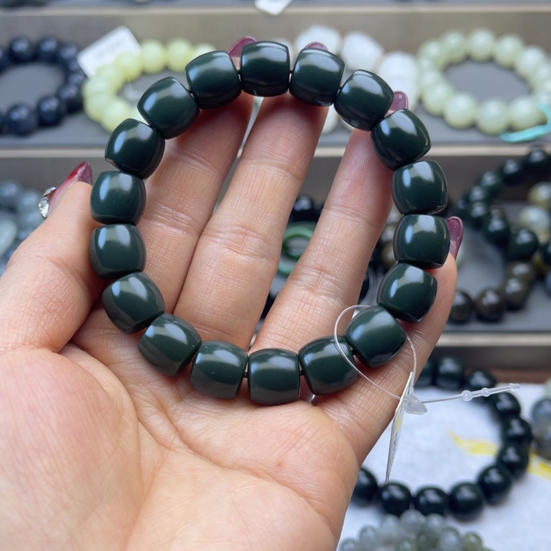 和田玉手链未镶嵌