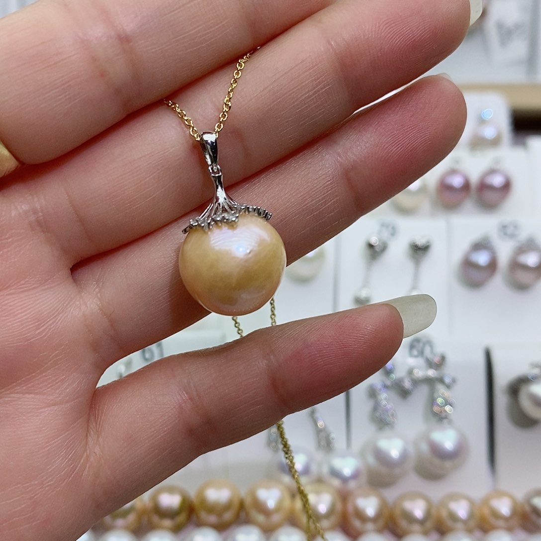 淡水珍珠银S925镶嵌吊坠(赠链)