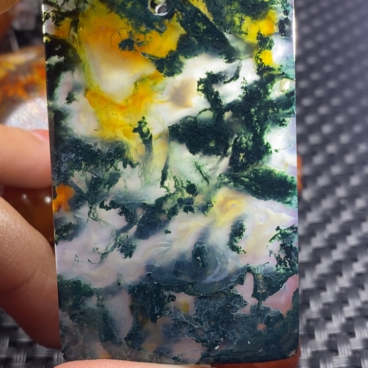 玛瑙/玉髓颈饰未镶嵌脚**方