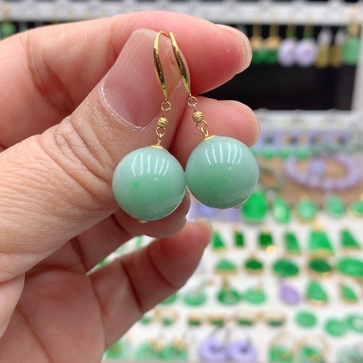 翡翠18K金镶嵌耳饰