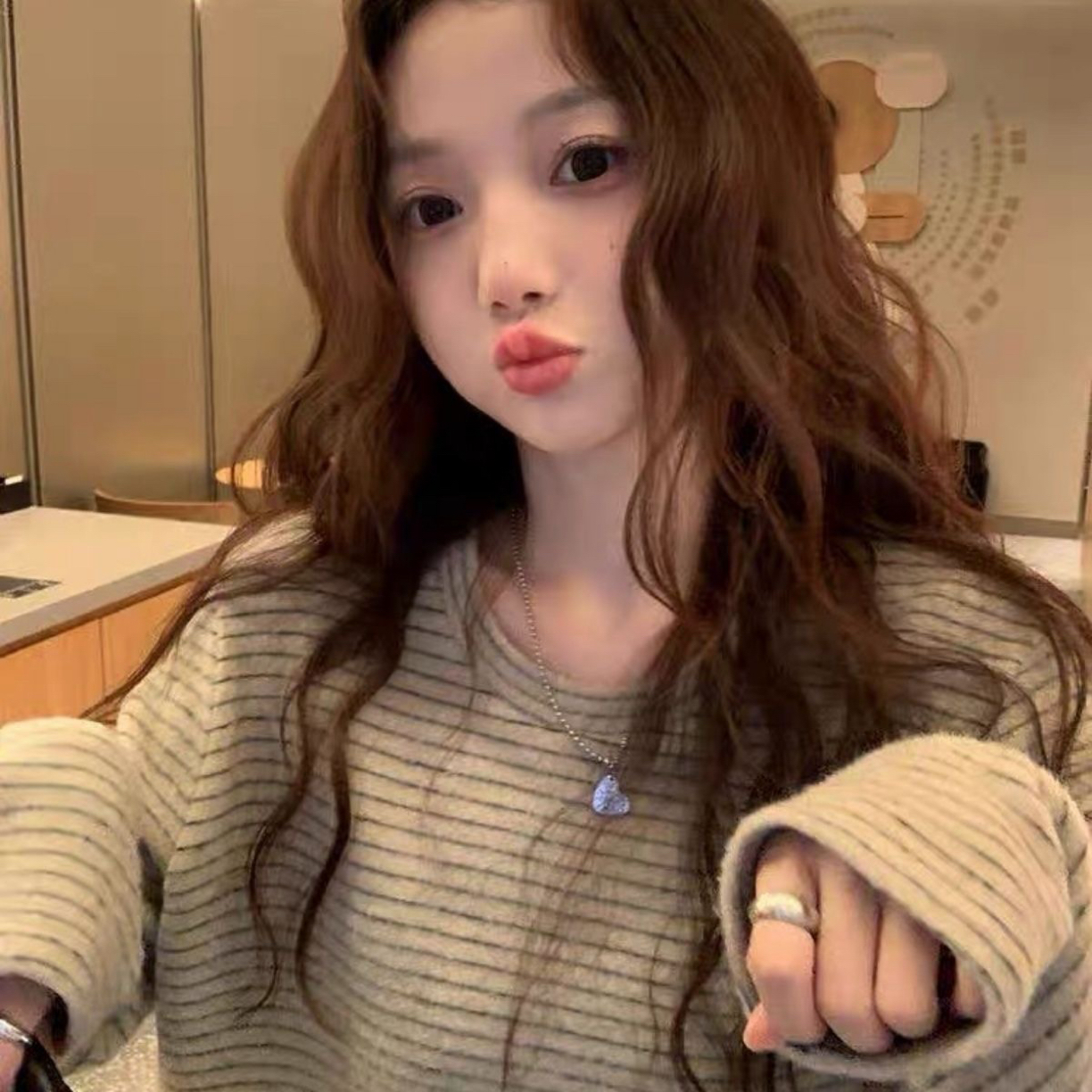 【现货24h+运补4-6】秋冬条纹加厚磨毛慵懒风宽松长袖T恤女装上衣