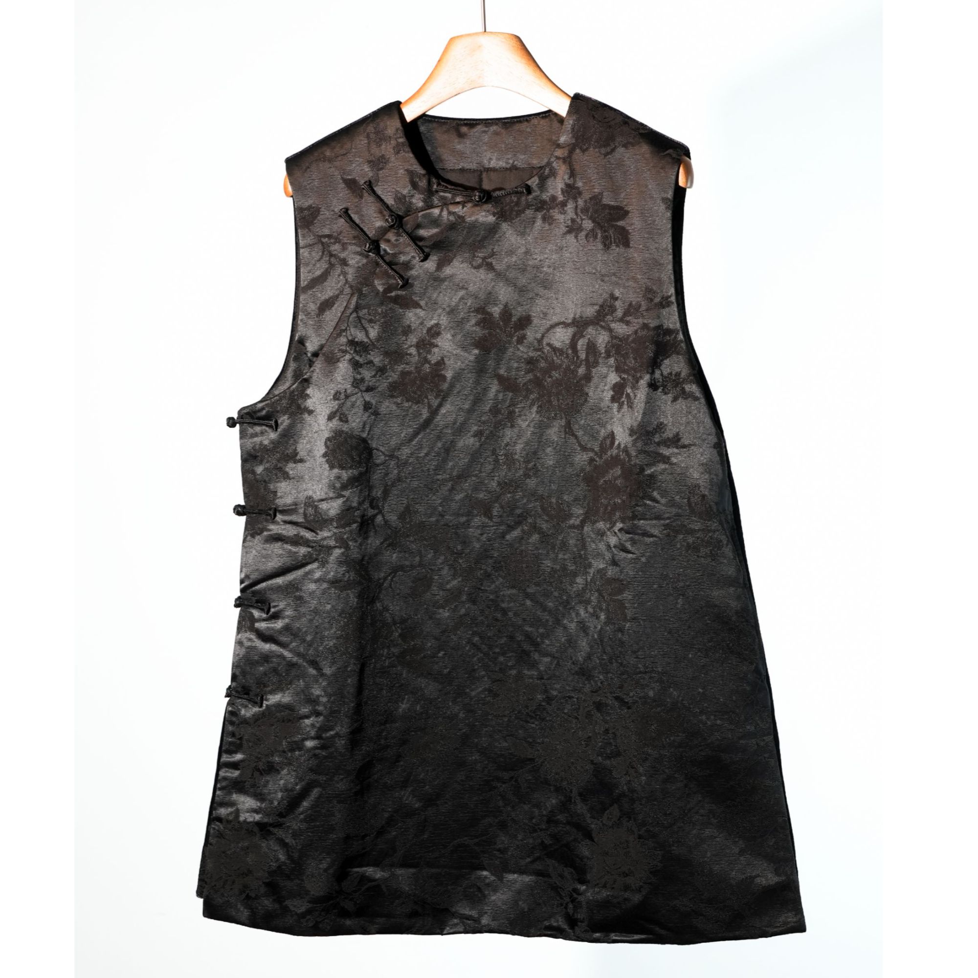 桑蚕丝提花马甲斜襟无袖常规款薄款短袖棉服