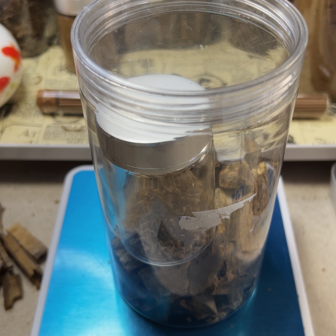 沉香碎屑沉香粒子块80克