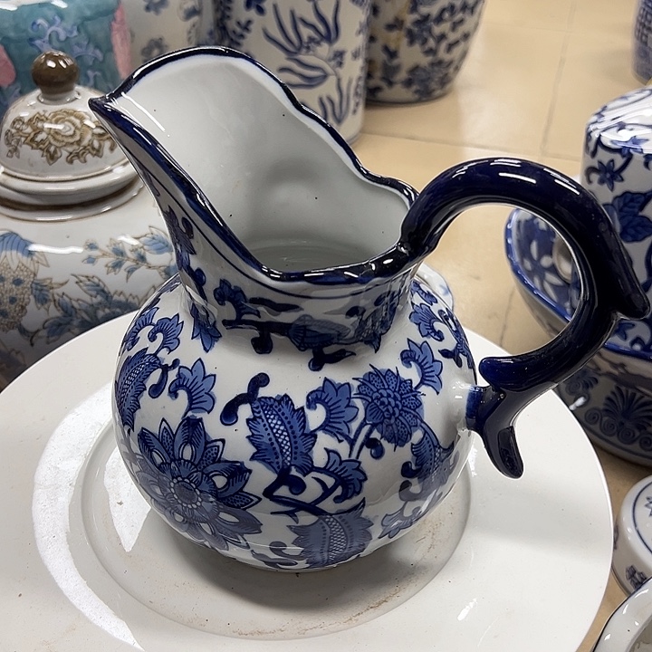 狮****瓷片微瑕陶瓷。。。。。。。。。。。。