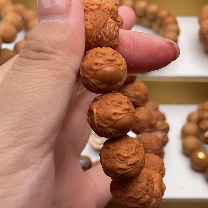 猴头核桃手串全品无暇龙蛇蟾