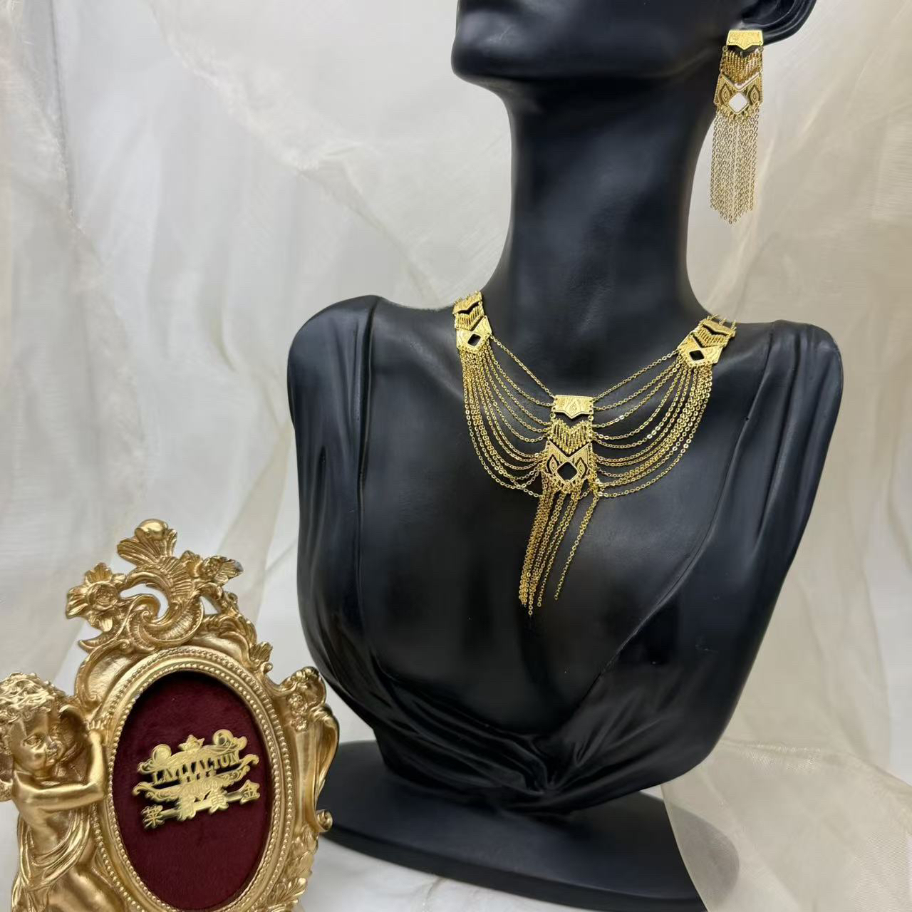 A播 24.24g 足金999 套链e