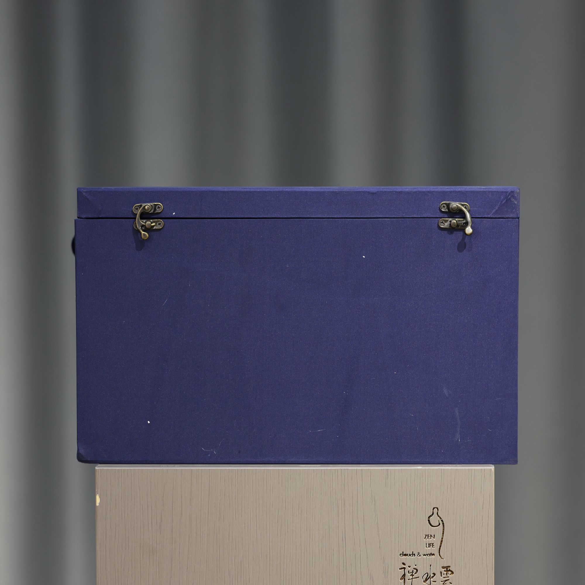 长方形瓷器杂件花瓶礼品锦盒蓝灰布材质包装盒