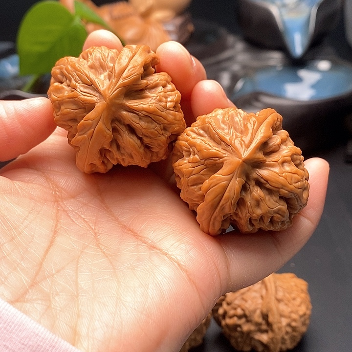 把件文玩核桃红锦鲤41尺精品