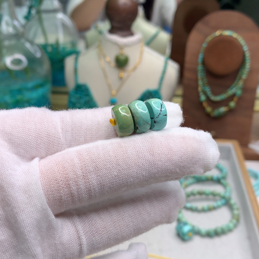 绿松石未镶嵌配饰