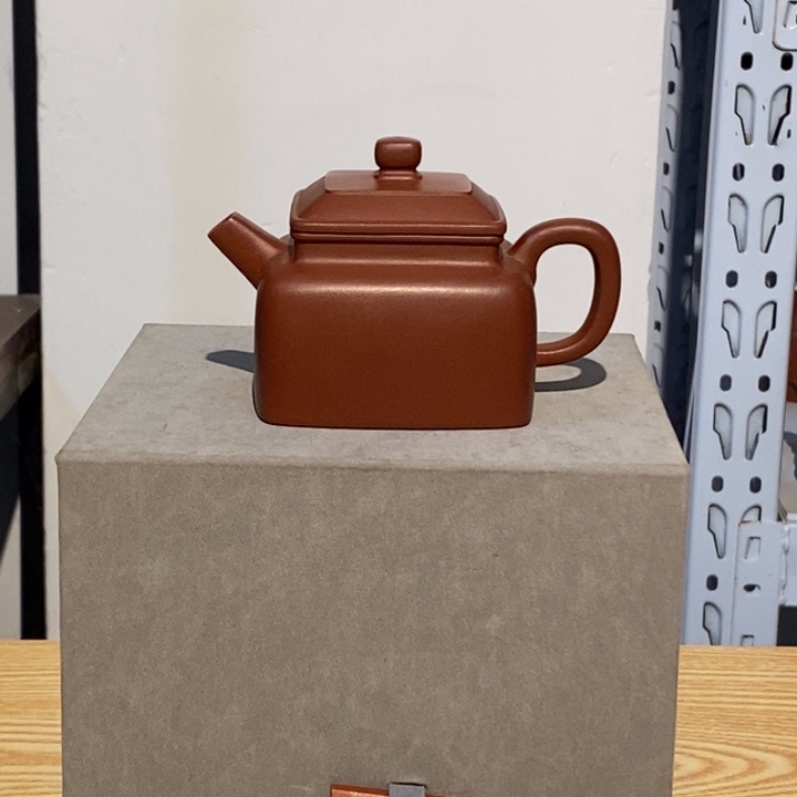 茶壶紫砂紫砂壶多少钱呢。