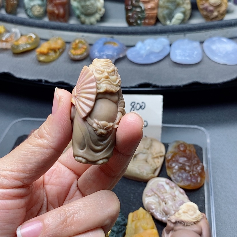 【闪购商品】定制石英质玉吊坠未镶嵌