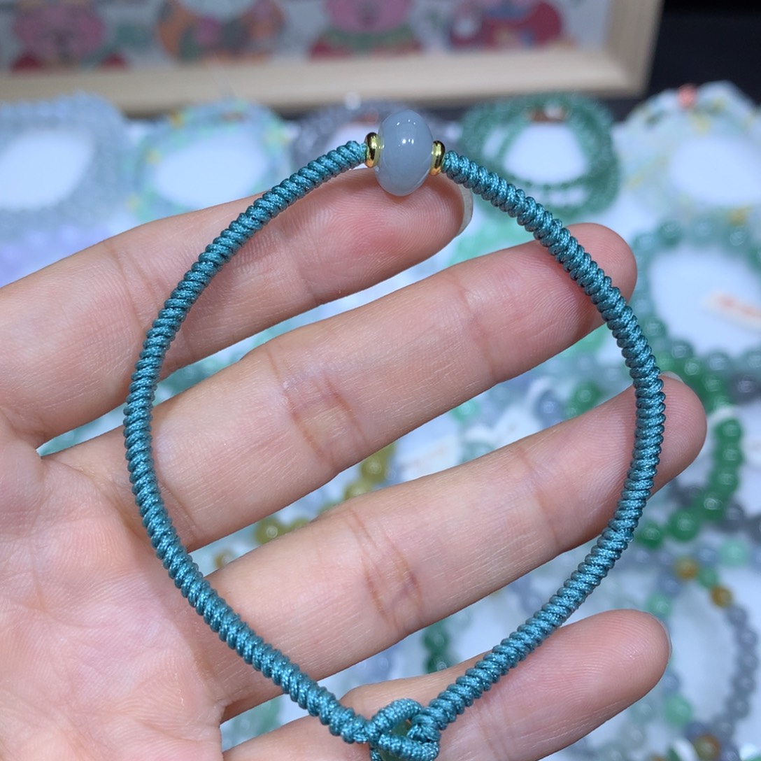 未镶嵌手链翡翠天然